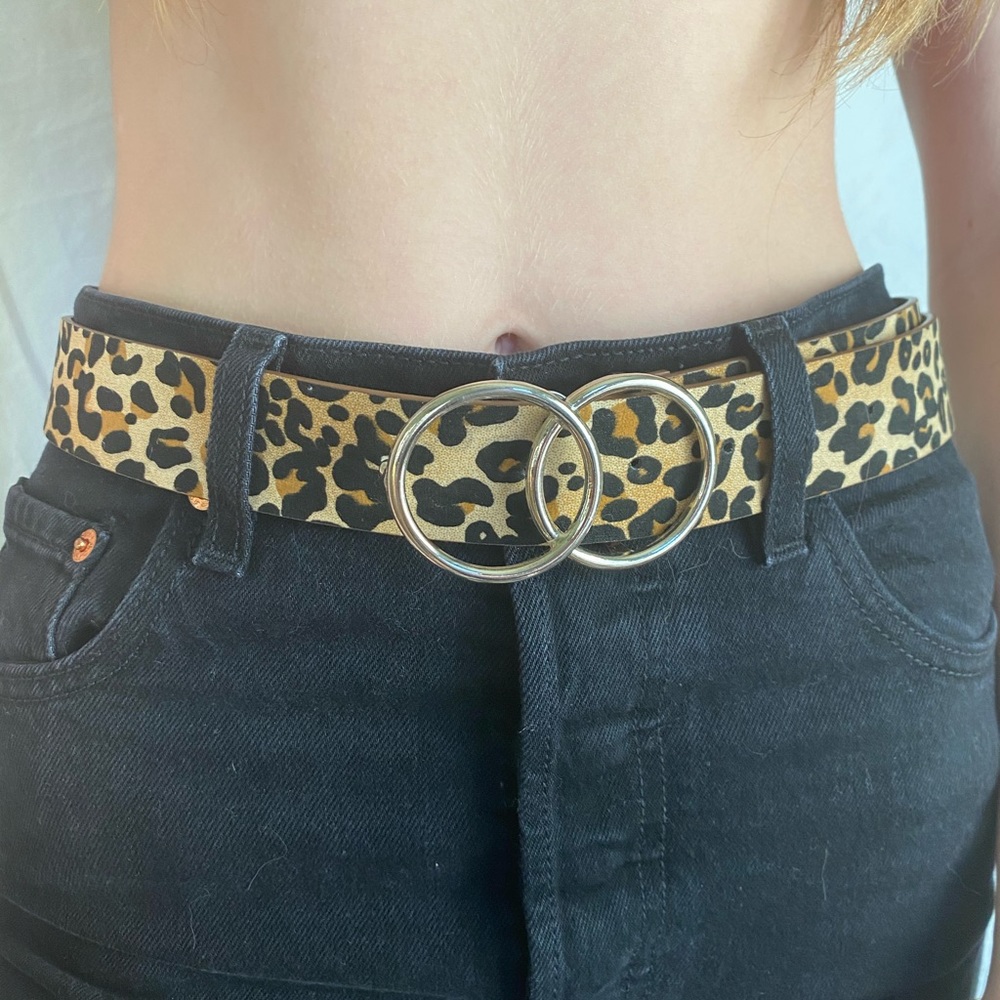 Cheetah (maybe leopard) print belt